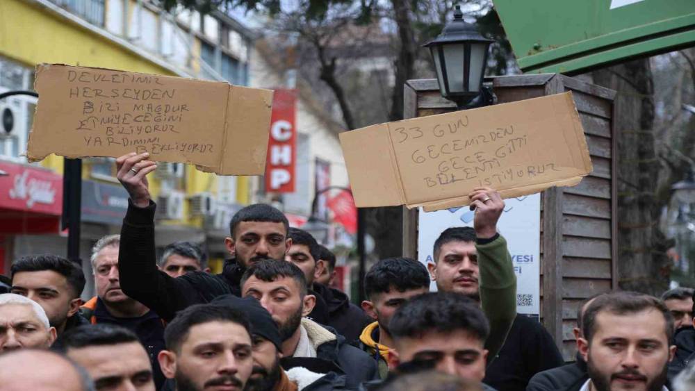 Artvin&rsquo;de &ccedil;ığda kaybolan &ccedil;oban i&ccedil;in yakınlarından &ccedil;ağrı
