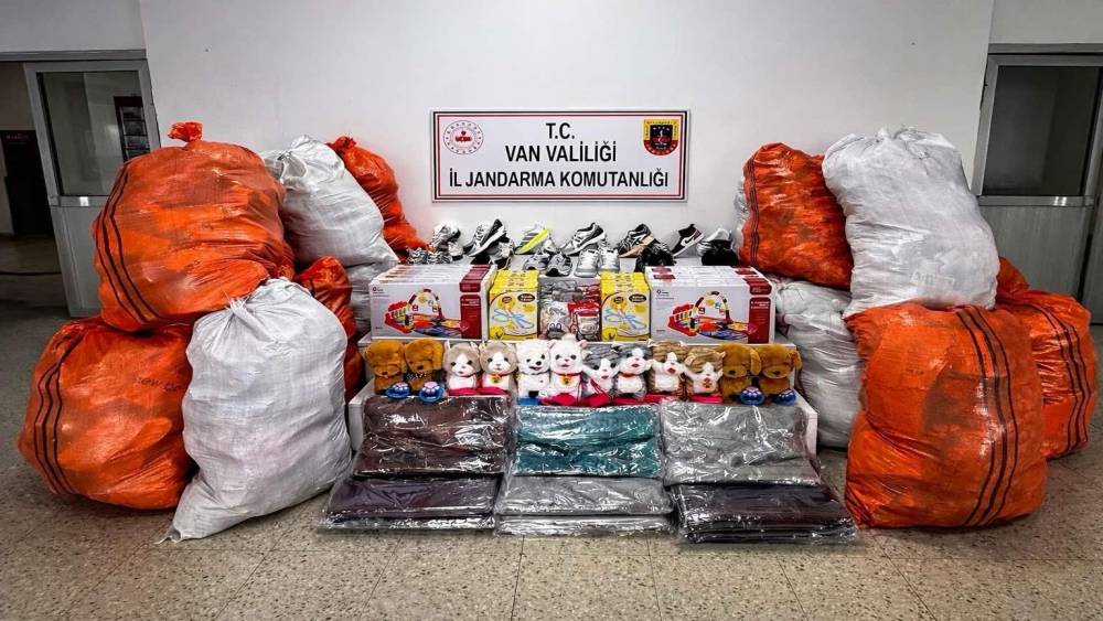 Van&rsquo;da 9 milyon 903 bin TL değerinde ka&ccedil;ak malzemeler ele ge&ccedil;irildi
