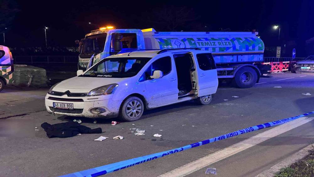 Rize&rsquo;de şantiye kavgası kanlı bitti: 2 iş&ccedil;i yaralı
