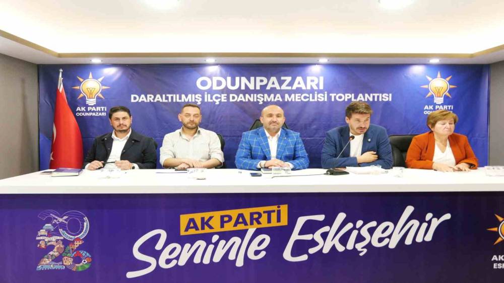 AK Parti Odunpazarı Daraltılmış İl&ccedil;e Danışma Meclisi Toplantısı ger&ccedil;ekleştirildi
