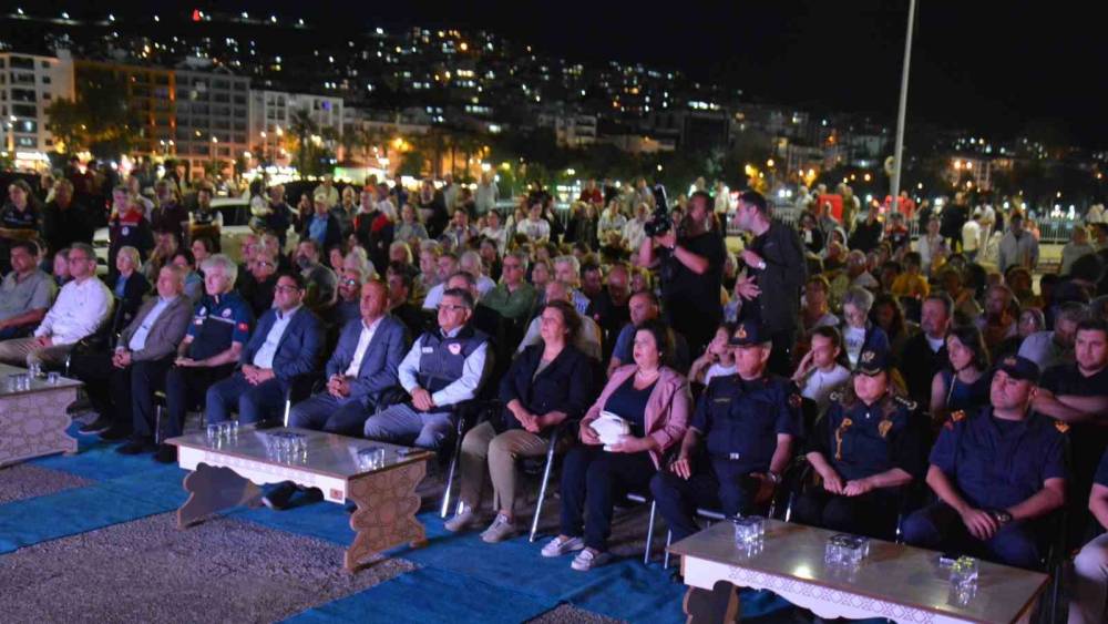 Sinop&rsquo;ta balık&ccedil;ılar t&ouml;renle "Vira Bismillah" dedi
