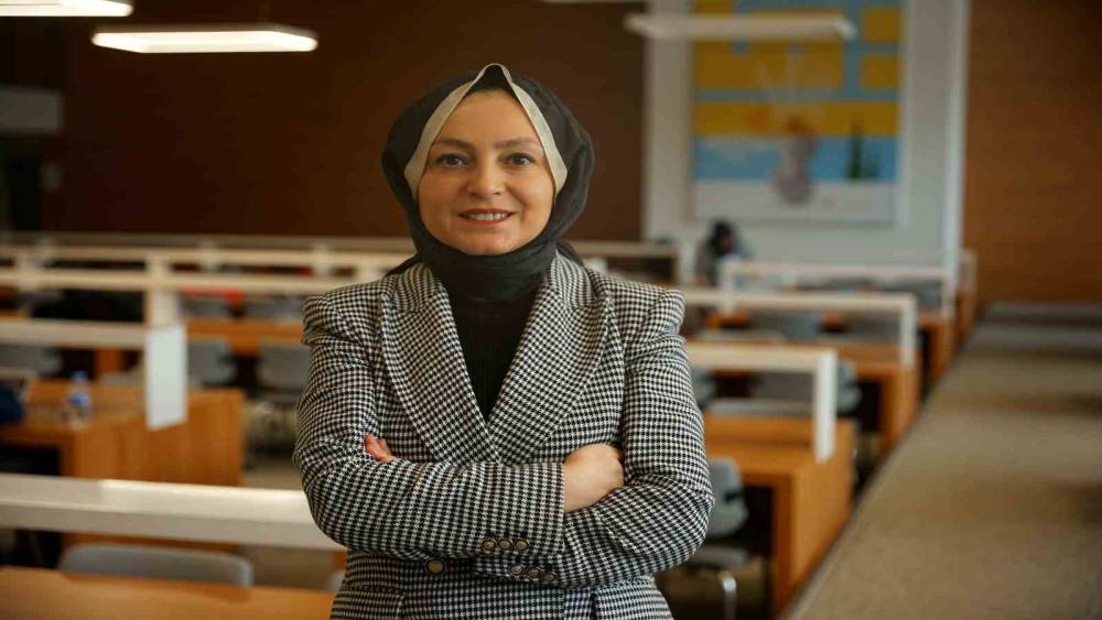 Okul zili &ccedil;almadan &ouml;nce g&ouml;z sağlığı kontrol&uuml; şart
