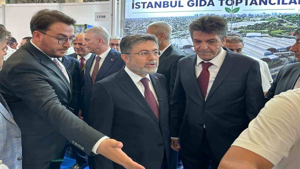Bakan Yumaklı: "Tarımsal hasılada da d&uuml;nyada 7&rsquo;nciliğe y&uuml;kselmiş durumdayız"
