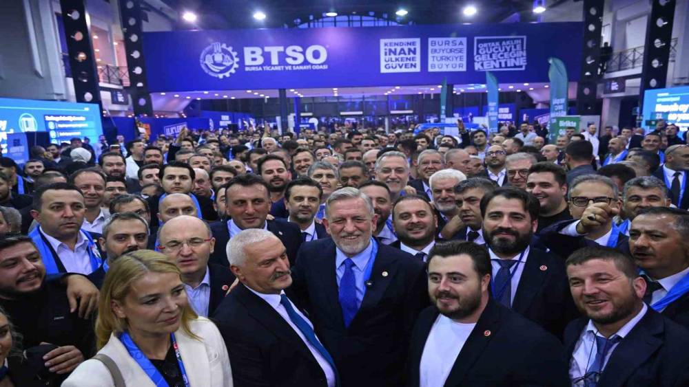 BTSO Başkanı Burkay: "Zaferimiz m&uuml;barek olsun"
