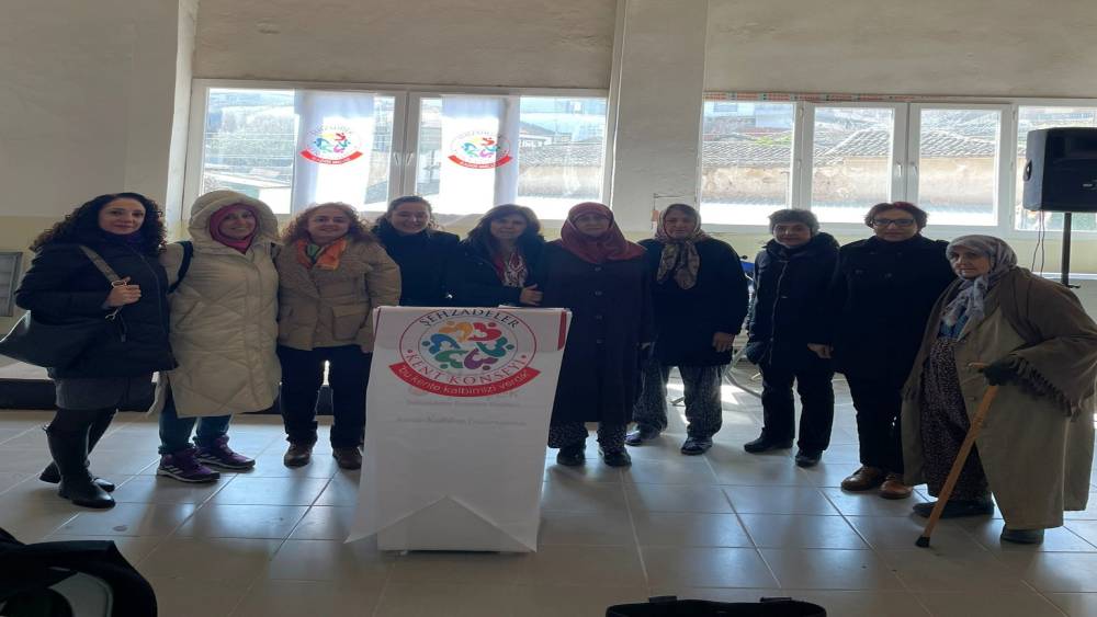 Şehzadeler Belediyesi Ve Kent Konseyi&rsquo;nden kadın sağlığına anlamlı seminer
