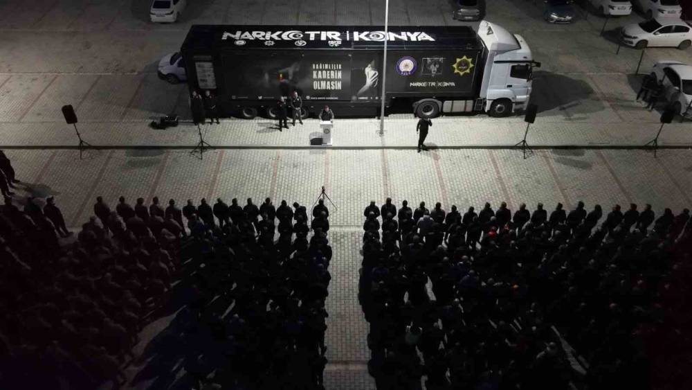 Konya&rsquo;da zehir tacirlerine operasyon: 32 kişi tutuklandı
