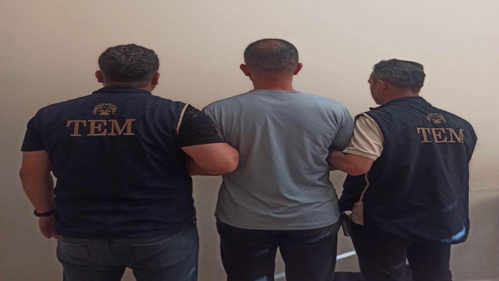 Kesinleşmiş 6 yıl cezayla aranan FET&Ouml; firarisi yakalandı
