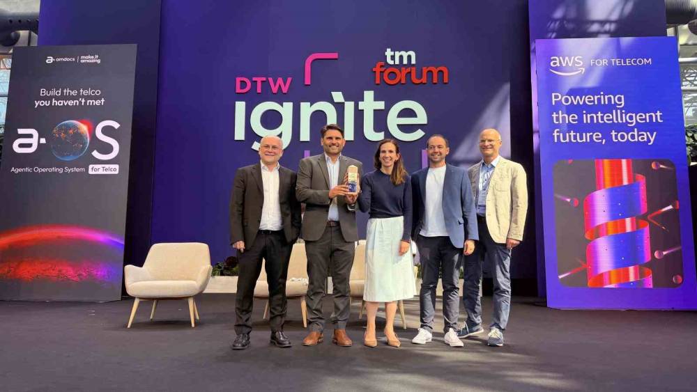 Vodafone T&uuml;rkiye&rsquo;ye uluslararası yapay zek&acirc; &ouml;d&uuml;l&uuml;
