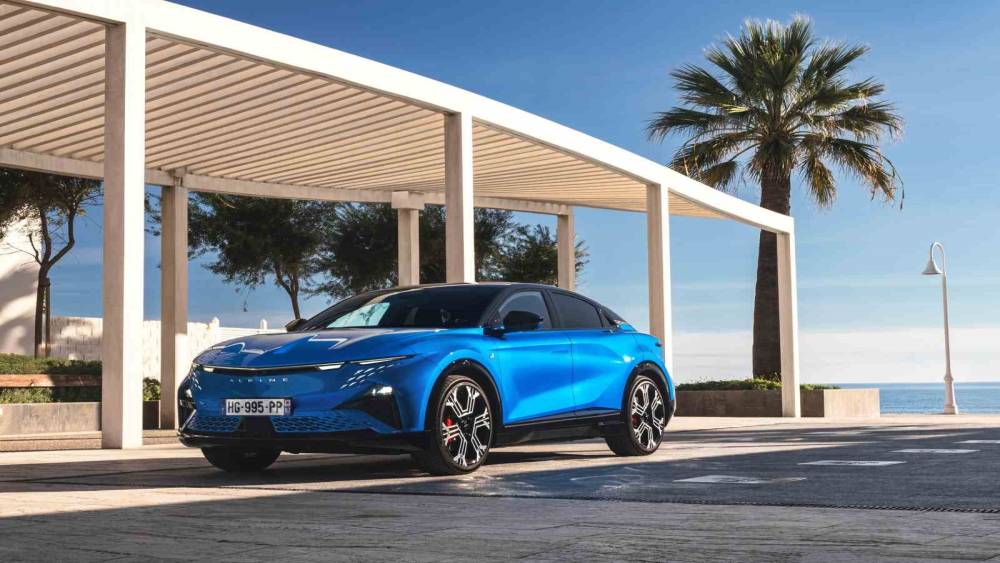 Renault&rsquo;tan yılın ilk yarısında 74 bin 129 adet satış
