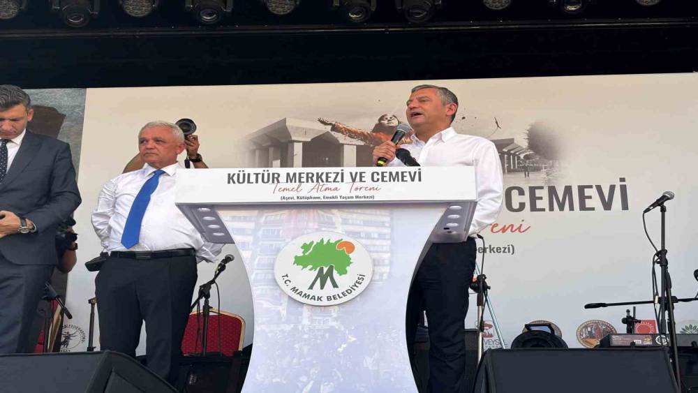 YENİ Parti Genel Başkanı &Ouml;zel: "Birlikte yeni bir yola &ccedil;ıktık"
