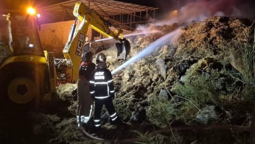 Kırıkhan&rsquo;da samanlık yangını yaşandı
