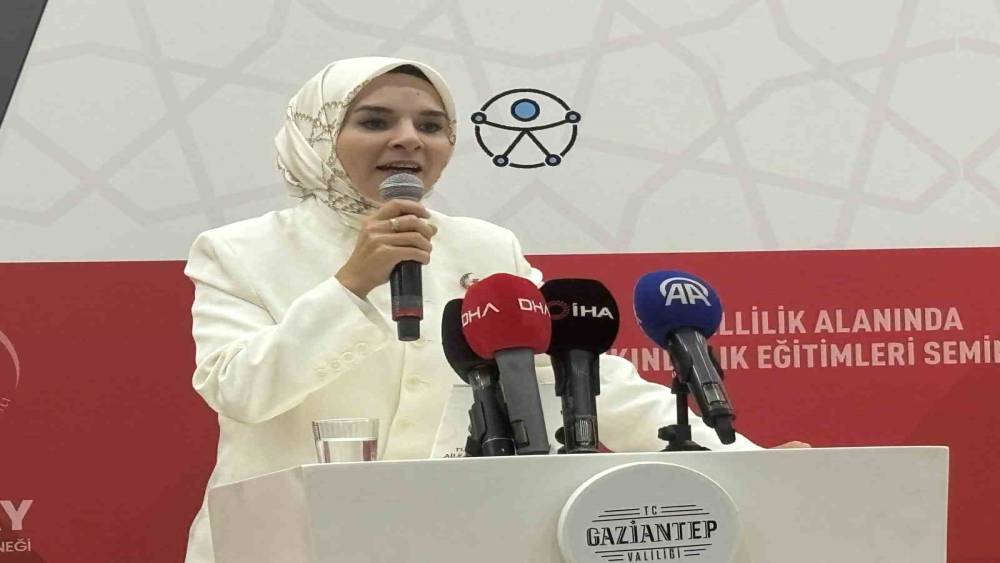 Bakan G&ouml;ktaş: "Engelli memur sayımızı 15 kat artırdık, 83 bini aşkın engelli kardeşimiz kamuda g&ouml;rev yapıyor"
