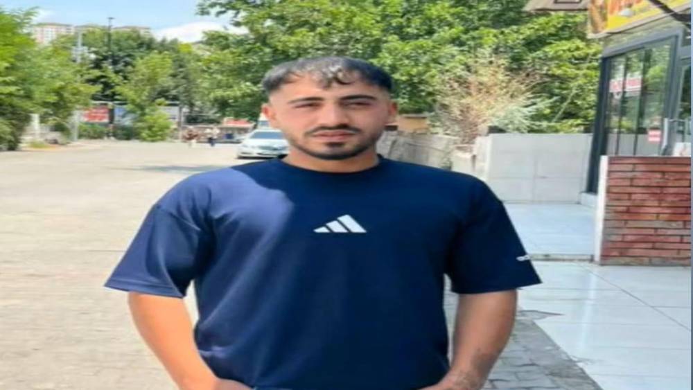 Takla atan otomobil hurdaya d&ouml;nd&uuml;: 1 &ouml;l&uuml;, 1 yaralı
