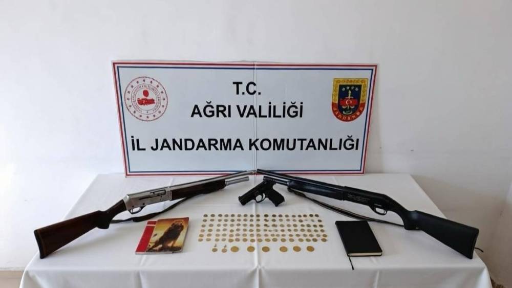 Ağrı&rsquo;da tefecilik operasyonu: 3 g&ouml;zaltı
