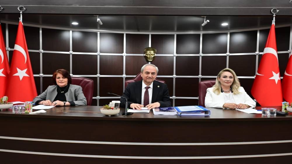 Başkan Kocag&ouml;z: "B&uuml;t&uuml;n bor&ccedil;ları kapattık"
