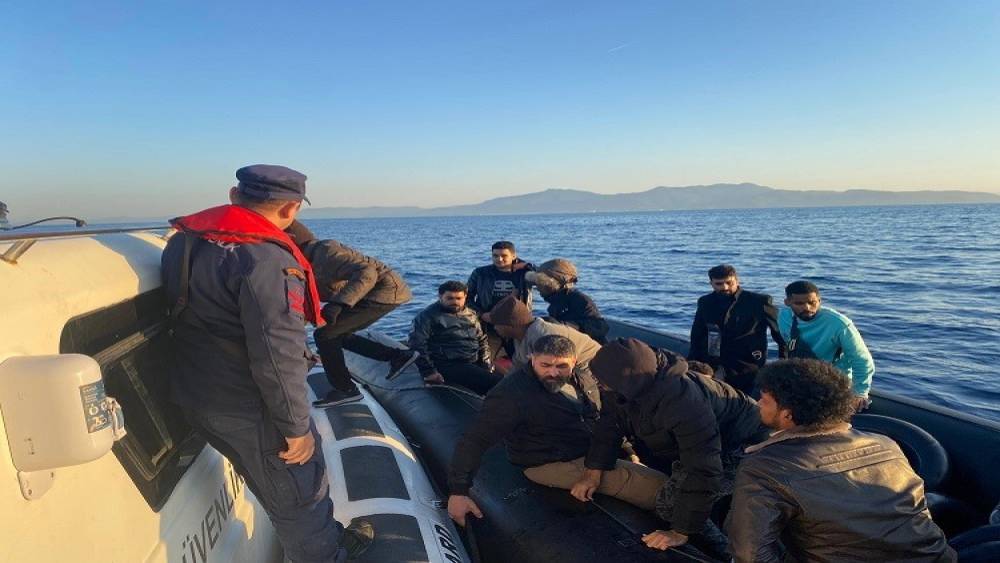 Aydın&rsquo;da 18 d&uuml;zensiz g&ouml;&ccedil;men kurtarıldı
