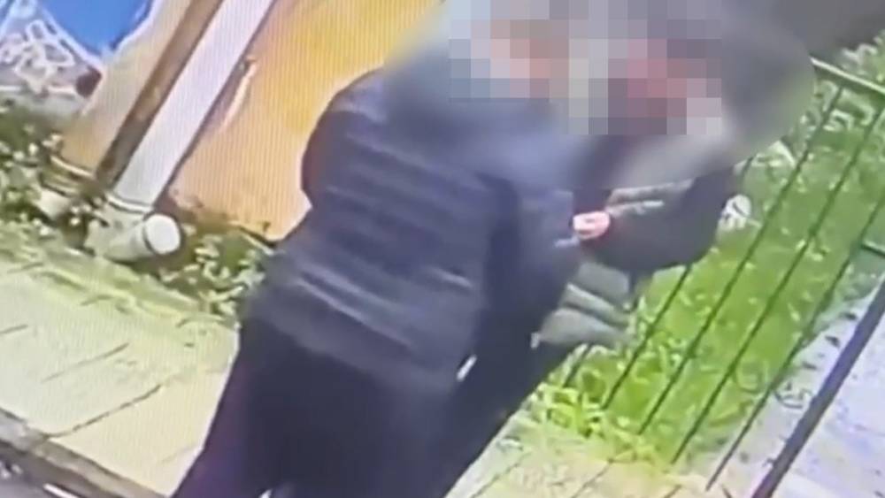 Kamera karşısında uyuşturucu satan zehir taciri yakalandı
