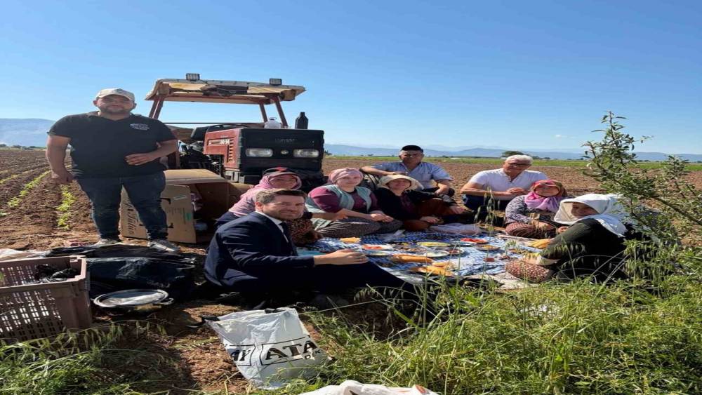 Başkan Tatık&rsquo;tan t&uuml;t&uuml;n emek&ccedil;ilerine sabah ziyareti
