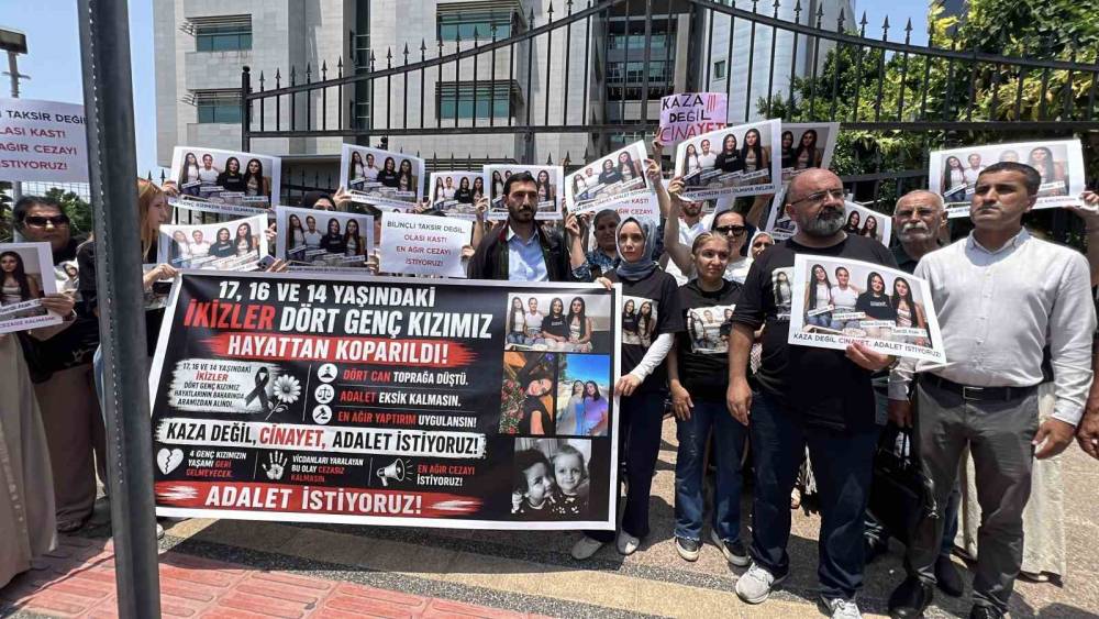 Mersin&rsquo;de ikiz kardeşler ile iki kuzenin &ouml;ld&uuml;ğ&uuml; kazanın sanığı hakim karşısına &ccedil;ıktı

