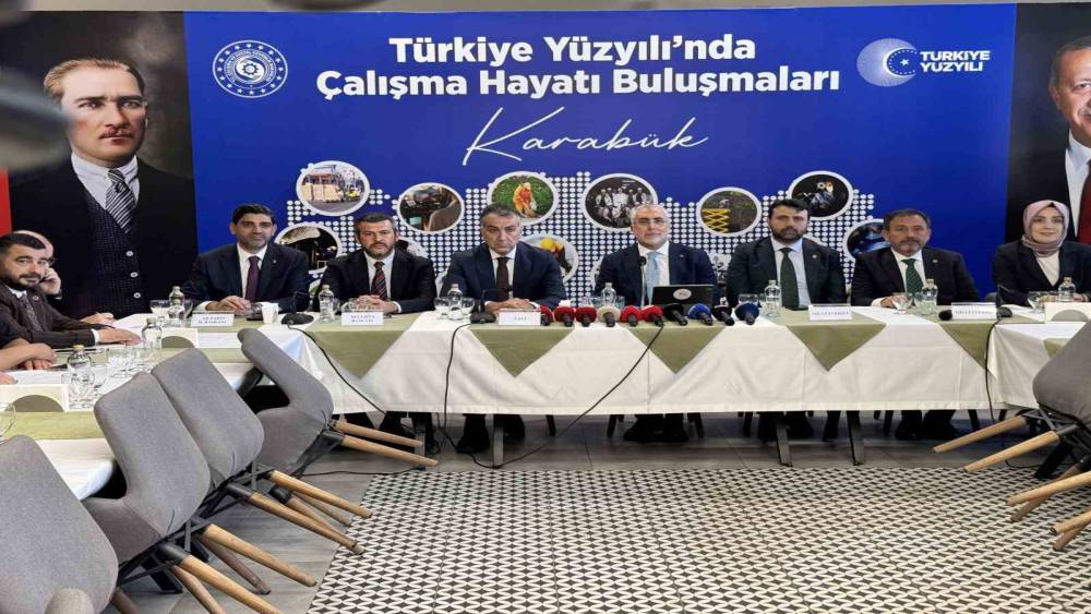 Bakan Işıkhan iş d&uuml;nyasına m&uuml;jdeyi Karab&uuml;k&rsquo;ten verdi: 51 milyar liralık destek a&ccedil;ıklaması
