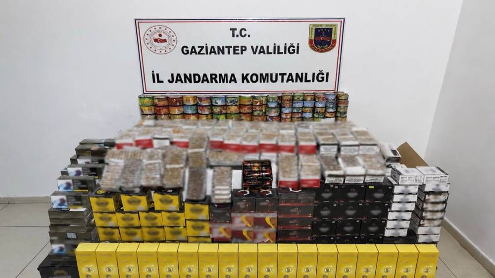 Gaziantep&rsquo;te 1,4 milyon TL değerinde ka&ccedil;ak malzeme ele ge&ccedil;irildi: 3 g&ouml;zaltı
