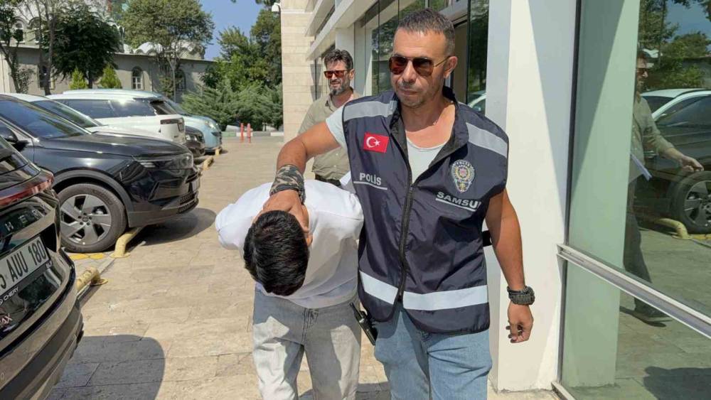 Kız arkadaşının kollarını kızgın kep&ccedil;eyle yakan şahıs tutuklandı
