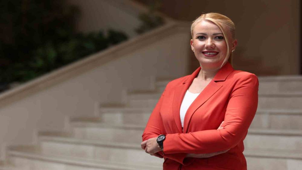 Başkan Doğan; "Belediye hizmetlerinin aksamaması i&ccedil;in CHP&rsquo;de kalacağım"
