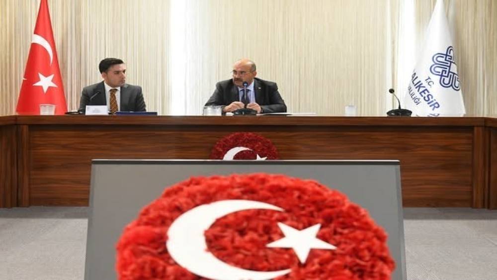 Balıkesir&rsquo;de yeni eğitim &ouml;ğretim yılı &ouml;ncesi g&uuml;venlik tedbirleri masaya yatırıldı

