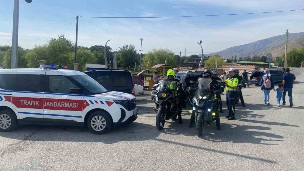 Erzincan Jandarması ağustosta 259 olaya m&uuml;dahale etti
