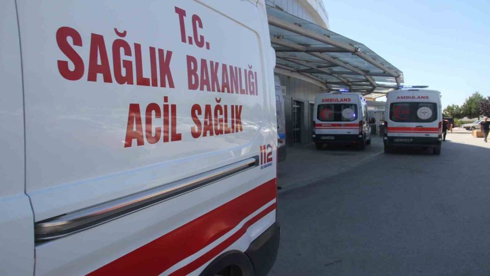 Beyşehir&rsquo;de &uuml;&ccedil; ayrı kazada 4 kişi yaralandı
