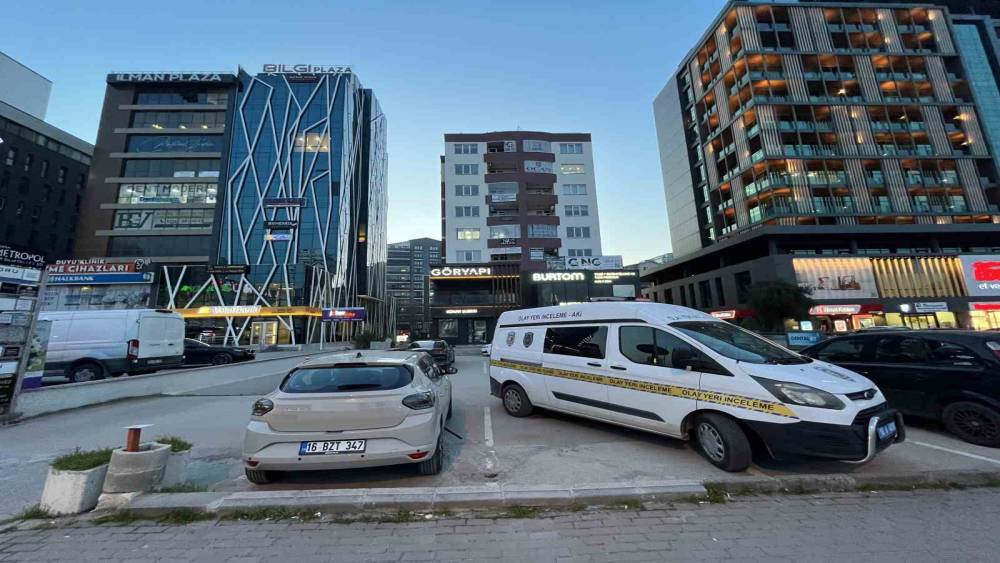 Bursa&rsquo;da eski sevgili dehşeti: Eski sevgilisini &ouml;ld&uuml;rd&uuml; ardından kendini vurdu
