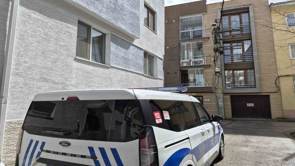 Yakınlarının haber alamadığı şahıs evinde &ouml;l&uuml; bulundu
