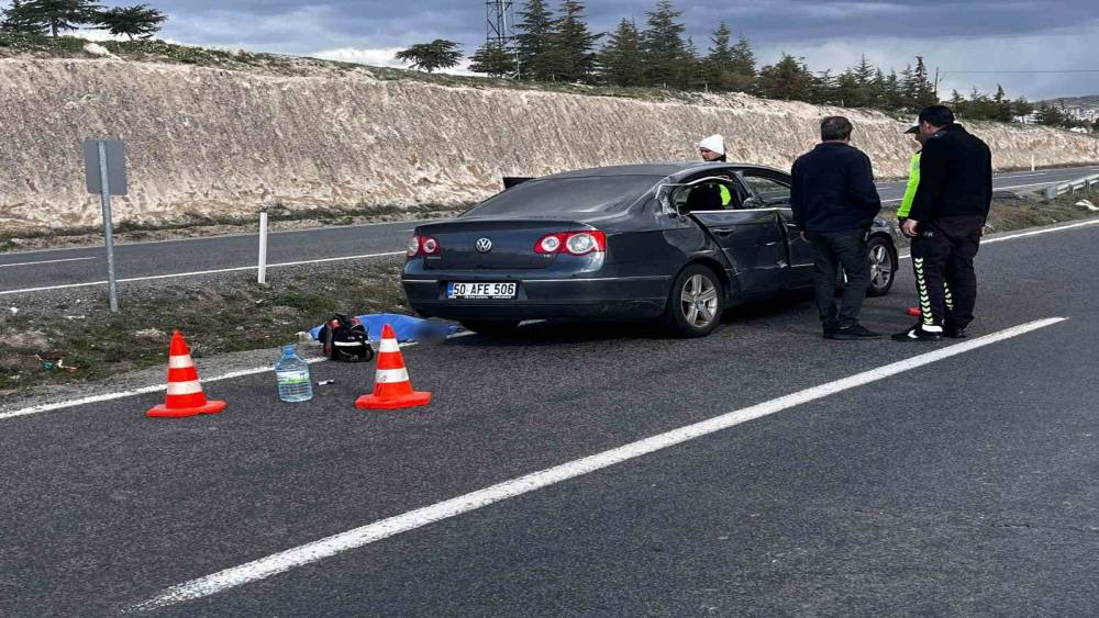Otomobil ile tır &ccedil;arpıştı: 2 yaşındaki &ccedil;ocuk hayatını kaybetti
