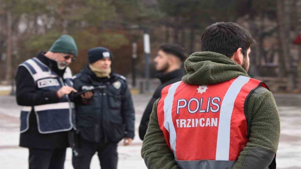 Erzincan&rsquo;da okul &ccedil;evreleri ve servis ara&ccedil;larına denetim
