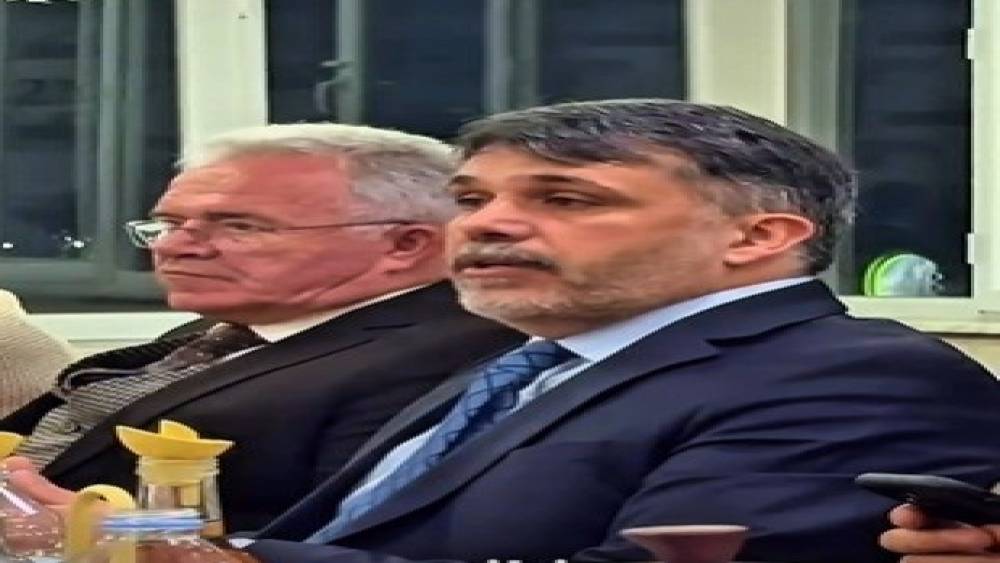 &Ouml;vg&uuml; dolu konuşma sosyal medyada farklı yorumlara neden oldu
