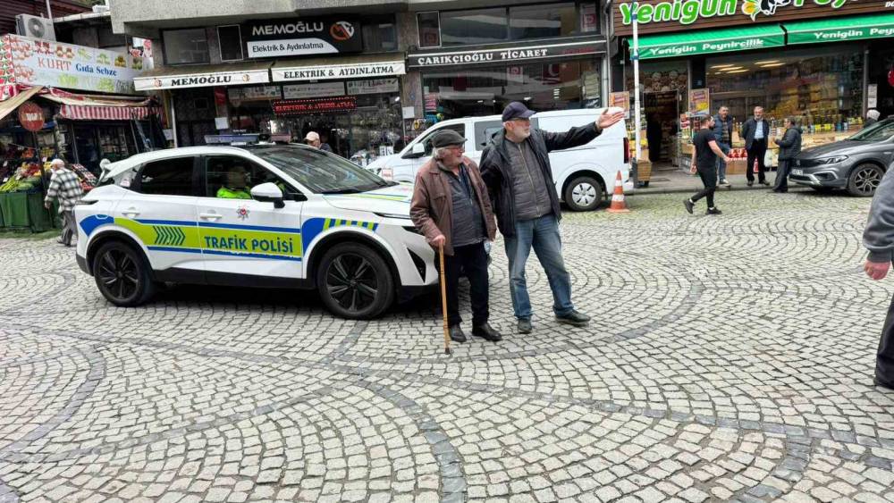 Hastanede bile birbirlerinin ellerini bırakmadılar
