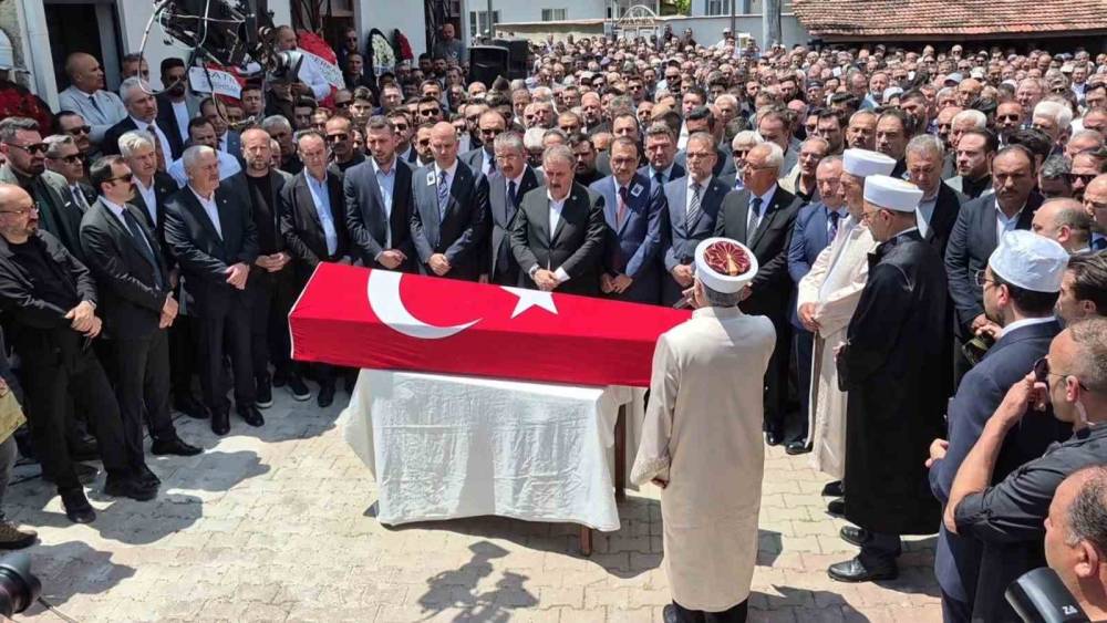 BBP Genel Başkanı Destici&rsquo;nin ağabeyi son yolculuğuna uğurlandı
