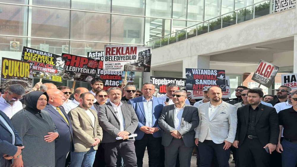 AK Partili Şimşek&rsquo;ten Tepebaşı Meclisi tepkisi: "Mecliste mikrofon kapatarak ger&ccedil;eklerin &uuml;zerini &ouml;rtemezsiniz"
