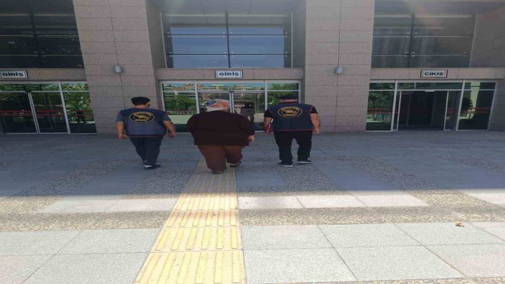 Batman&rsquo;da "baron abla" lakaplı h&uuml;k&uuml;ml&uuml; yakalandı
