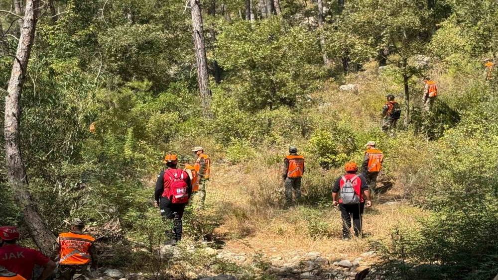 Alanya&rsquo;da kayıp 33 yaşındaki adam i&ccedil;in arama &ccedil;alışması başlatıldı
