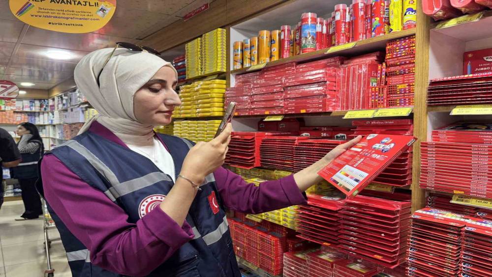 Van&rsquo;da kırtasiyelerde okul sezonu &ouml;ncesi denetim
