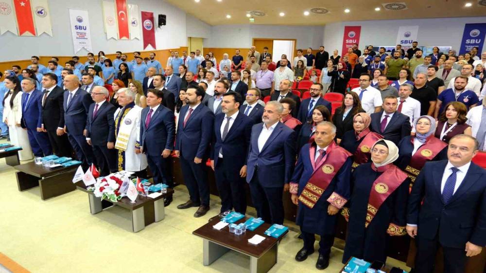 Van&rsquo;da SB&Uuml; akademik yılı a&ccedil;ılış t&ouml;reni
