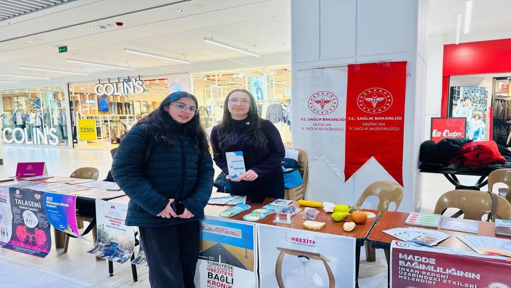 Erzincan&rsquo;da vatandaşlara obezite konusunda bilgilendirme yapıldı

