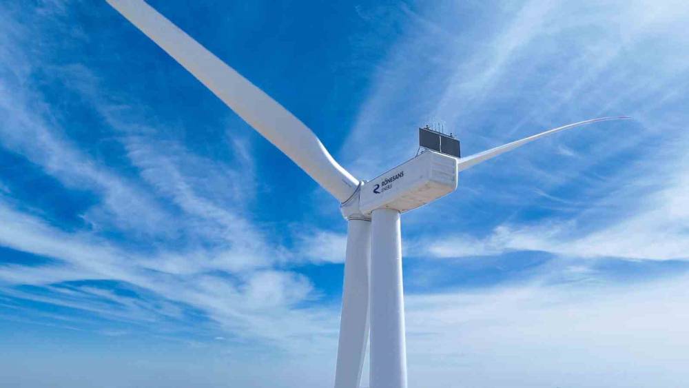 R&ouml;nesans Enerji&rsquo;ye EMEA Finance&rsquo;tan &uuml;&ccedil; &ouml;d&uuml;l
