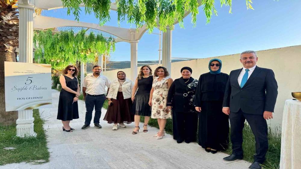 Muğla&rsquo;da sağlık camiası 5. Geleneksel Sağlık Balosu&rsquo;nda bir araya geldi

