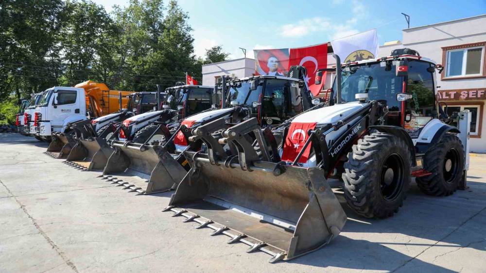 Alanya Belediyesi ara&ccedil; filosu g&uuml;&ccedil;leniyor
