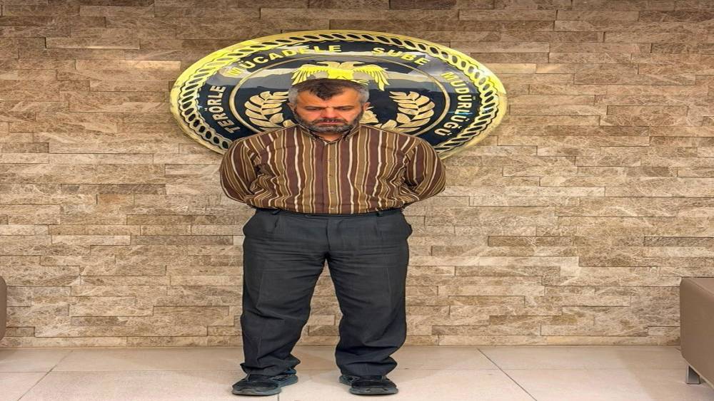 15 Temmuz&rsquo;da Cumhurbaşkanı Erdoğan&rsquo;a suikast girişiminde aktif rol alan ter&ouml;rist Y&uuml;zbaşı Burkay Karatepe, adliyeye sevk edildi
