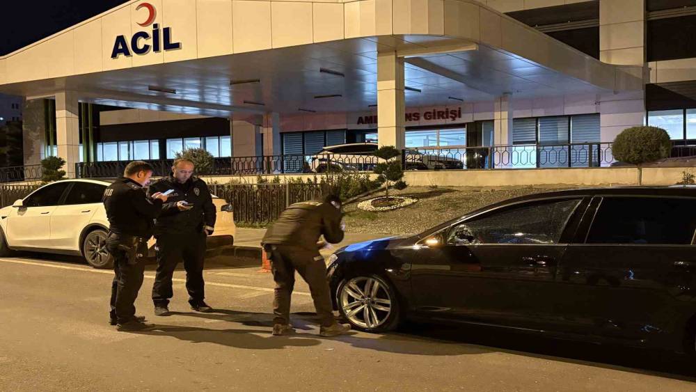 Kayseri&rsquo;de bı&ccedil;aklı kavga: 1 yaralı
