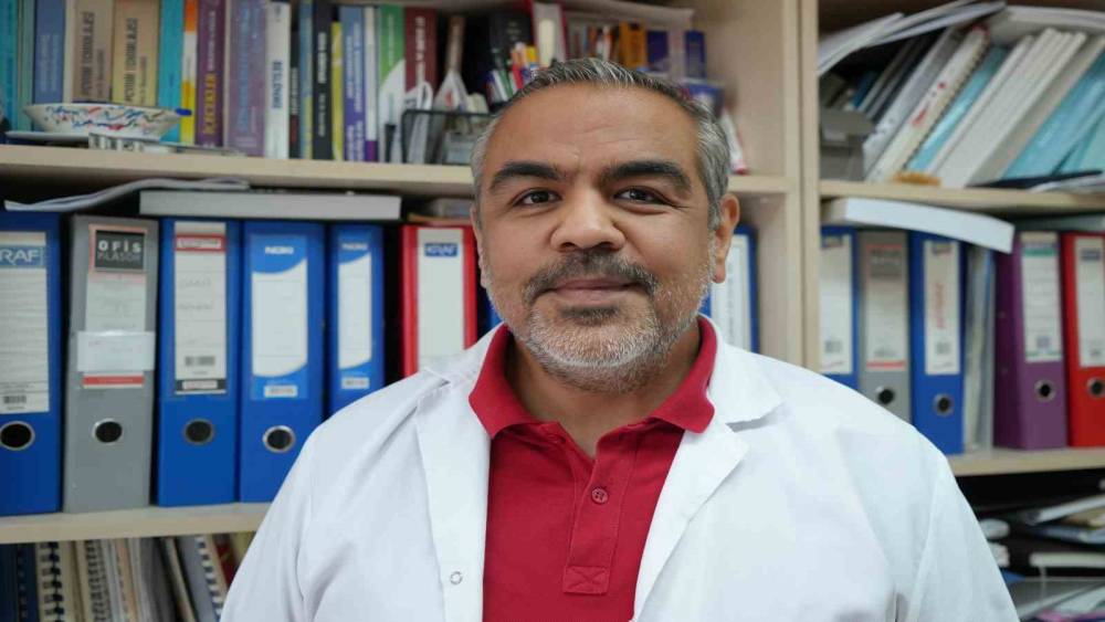 Ev yapımı konservelerde bakteri riski: "&Ouml;l&uuml;me yol a&ccedil;abiliyor"
