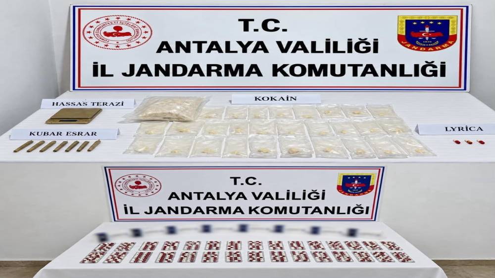 Antalya&rsquo;da 3 kilogram kokain ele ge&ccedil;irildi
